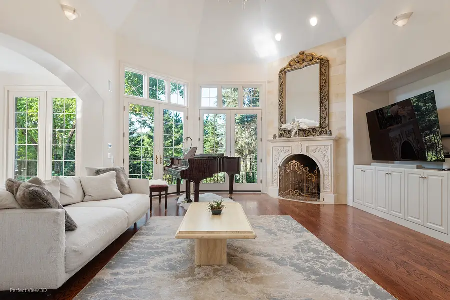 648 Long Cove Court, Riverwoods, IL 60015 - #3