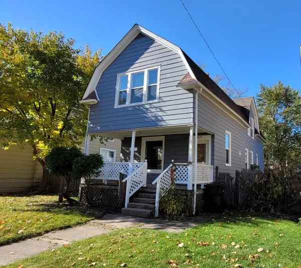 824 Hickory Street, Waukegan, IL 60085