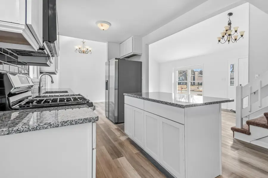 5512 Abbey Drive, McHenry, IL 60050 - #3