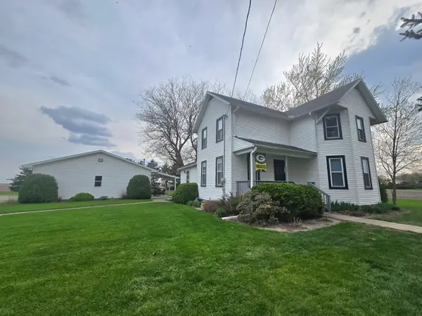 610 E Main Street, Ashkum, IL 60911