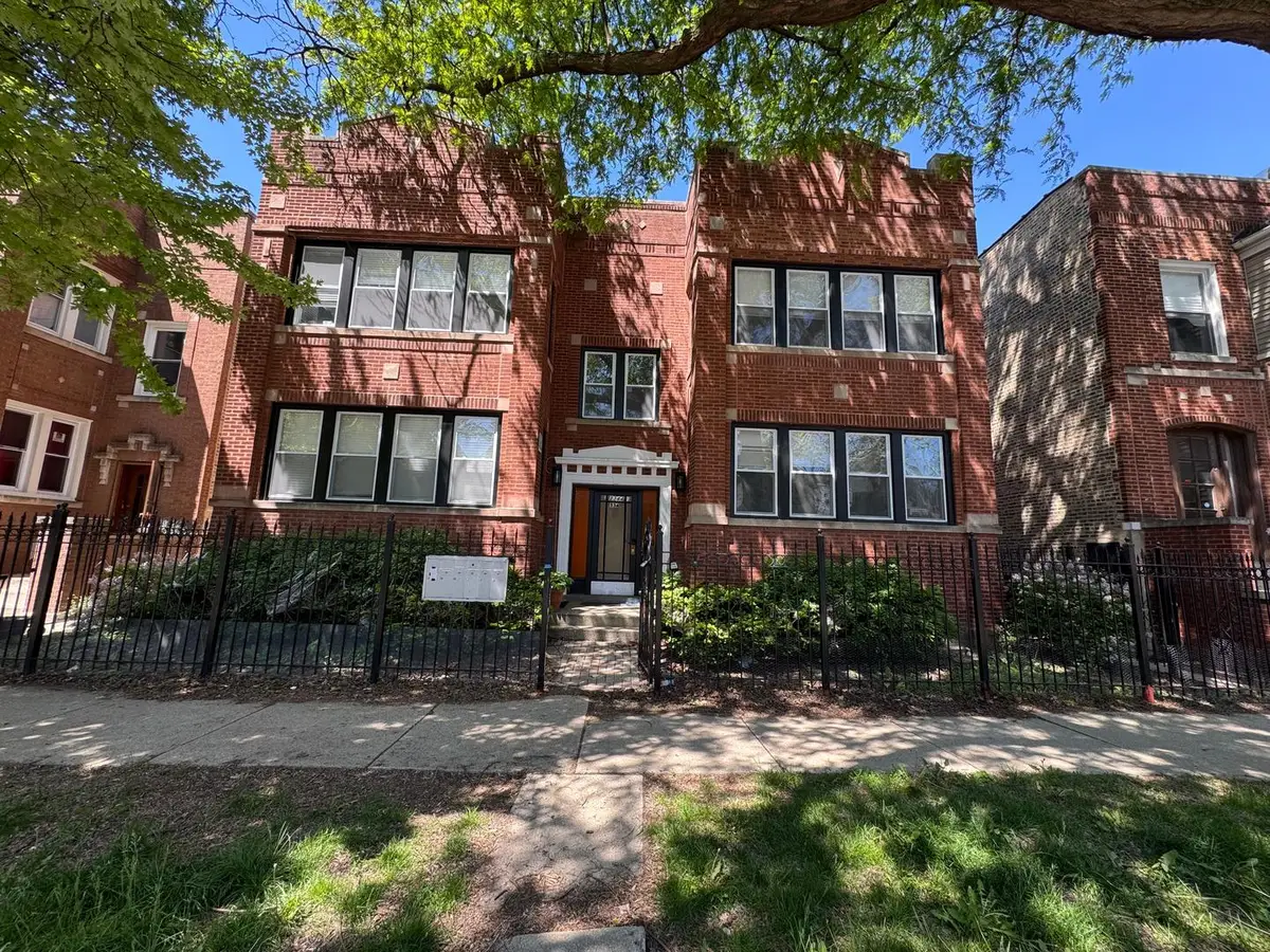 3346 N Central Park Avenue, Chicago, IL 60618 - #1