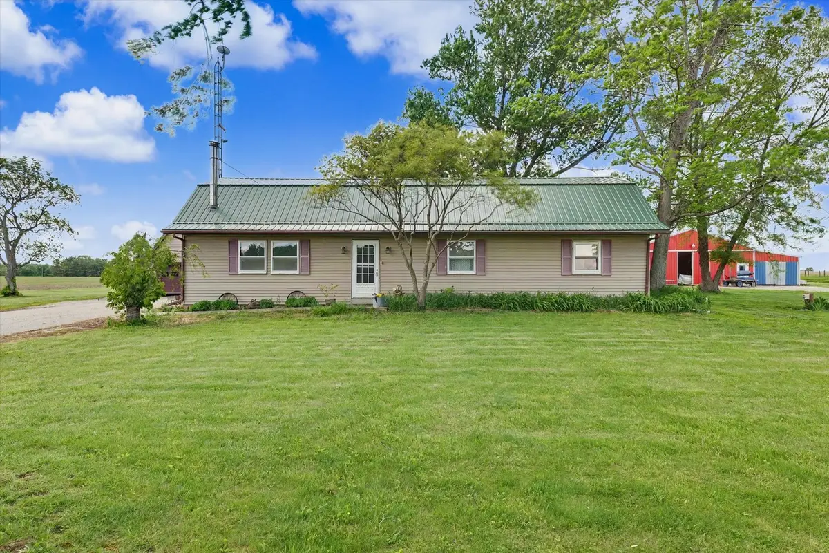 1121 County Road 2250, Sidney, IL 61877 - #1