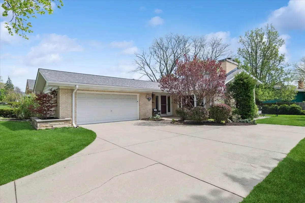 611 50th Place, Western Springs, IL 60558 - #1