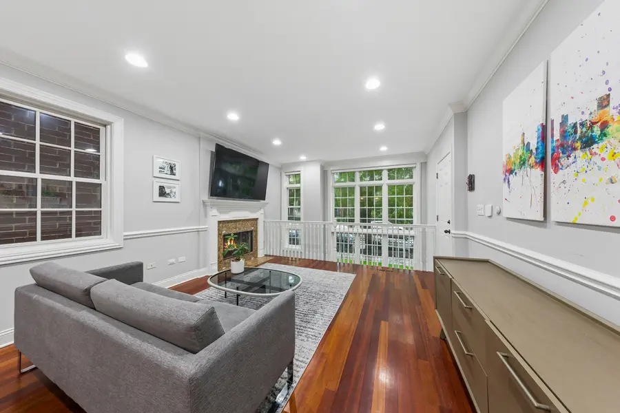 3236 N Kenmore Avenue #1, Chicago, IL 60657 - #3