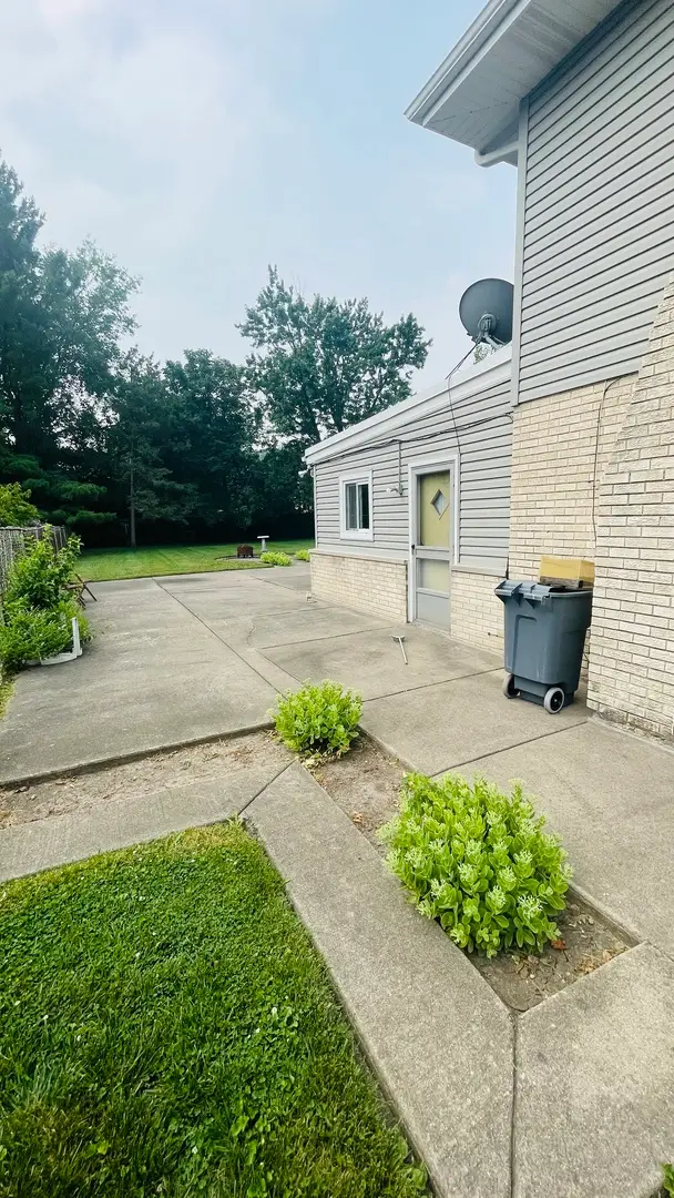 15W563 Diversey Avenue, Elmhurst, IL 60126 - #3