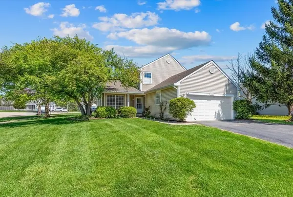 1990 Wildwood Lane, Hanover Park, IL 60133