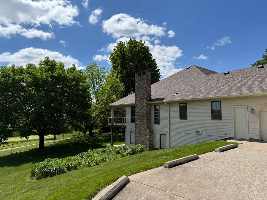 2357 Palmera Court, Bettendorf, IA 52722 - #2
