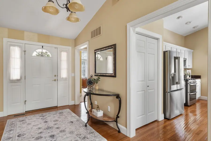 461 43rd Avenue Court #6, East Moline, IL 61244 - #3