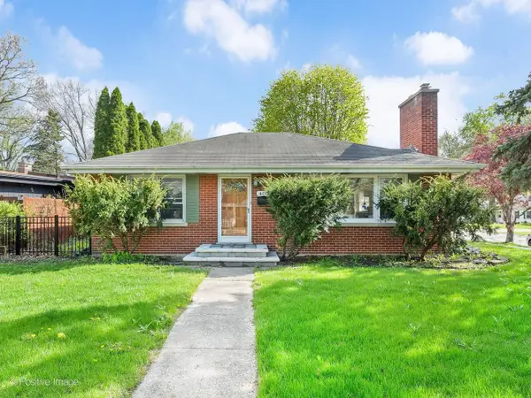 405 Greenfield Avenue, Glen Ellyn, IL 60137