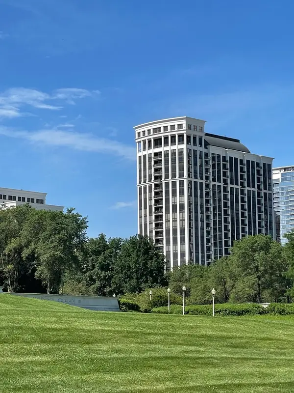 233 E 13th Street #1708, Chicago, IL 60605