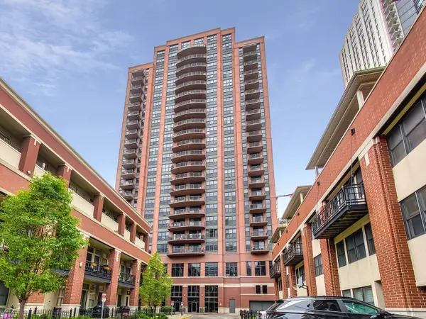 330 N Jefferson Street #409, Chicago, IL 60661