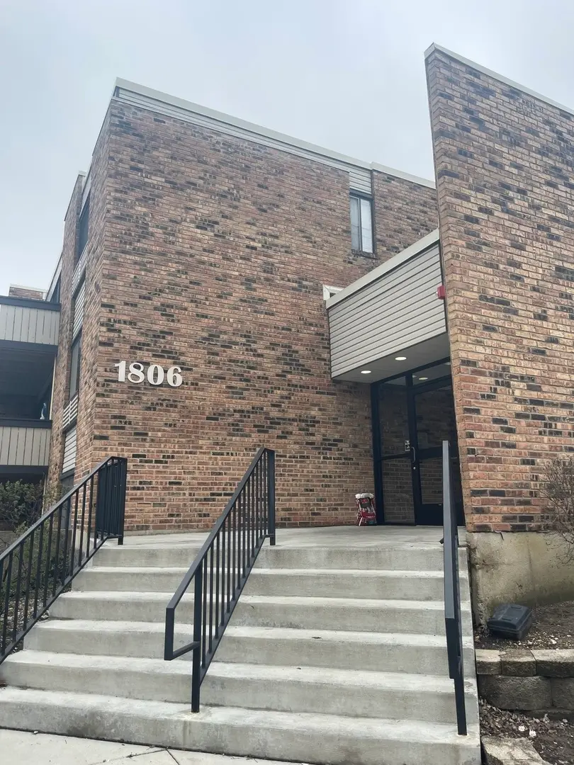 1806 Hemlock Place #204, Schaumburg, IL 60173 - #1