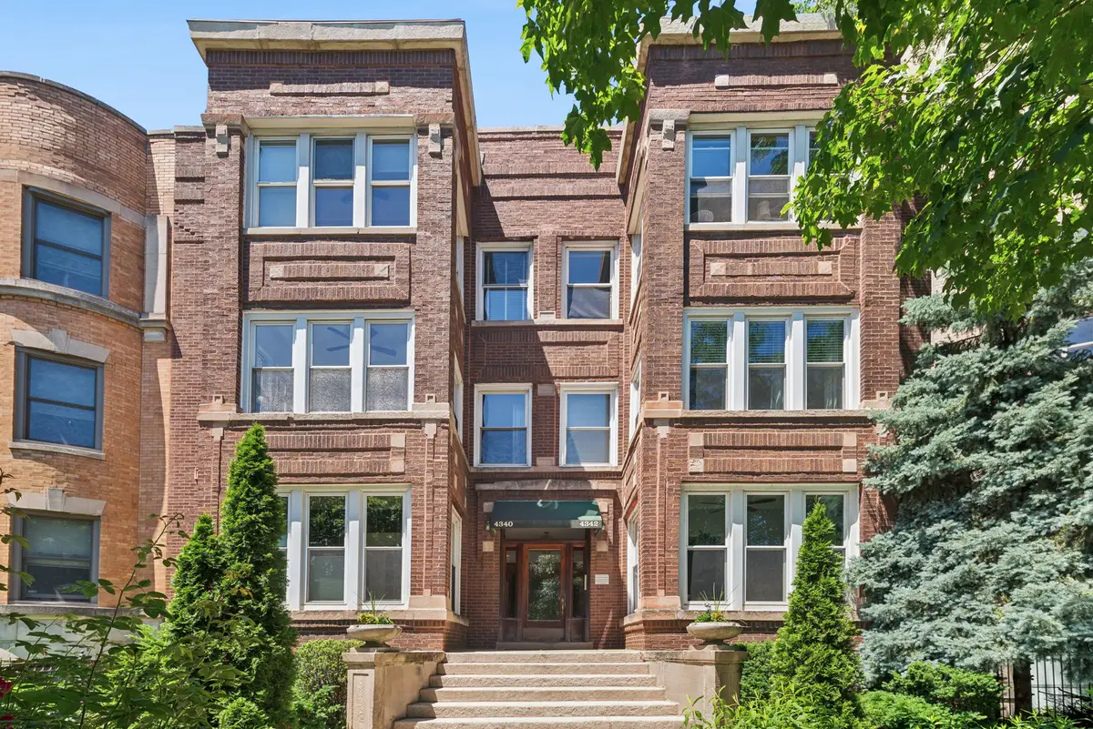 4340 N Sheridan Road #2s, Chicago, IL 60613 - #1