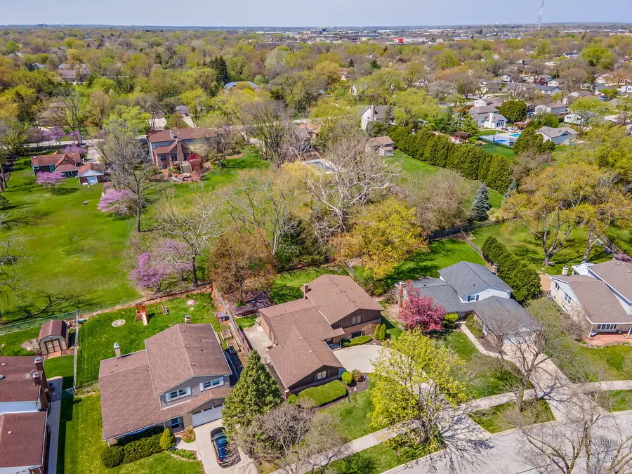 2806 N Dryden Place, Arlington Heights, IL 60004 - #3