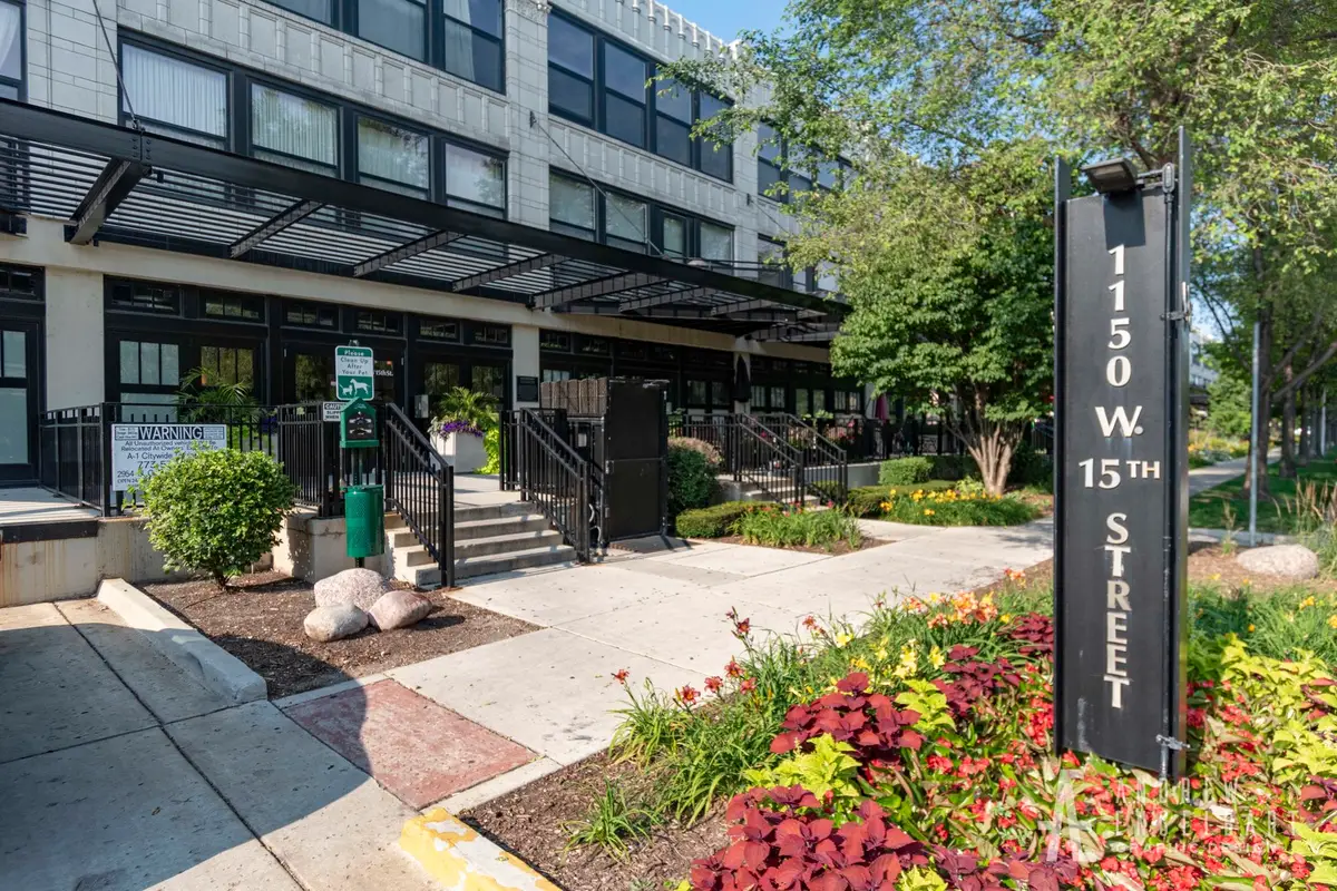 1150 W 15th Street #401, Chicago, IL 60608 - #1