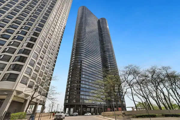 155 N Harbor Drive #4305, Chicago, IL 60601