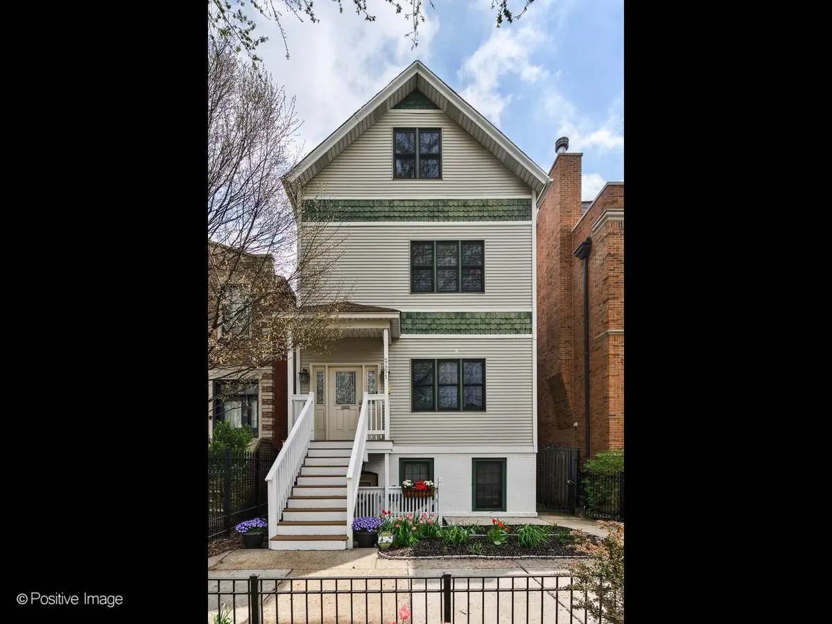 2451 N Janssen Avenue #3, Chicago, IL 60614 - #1