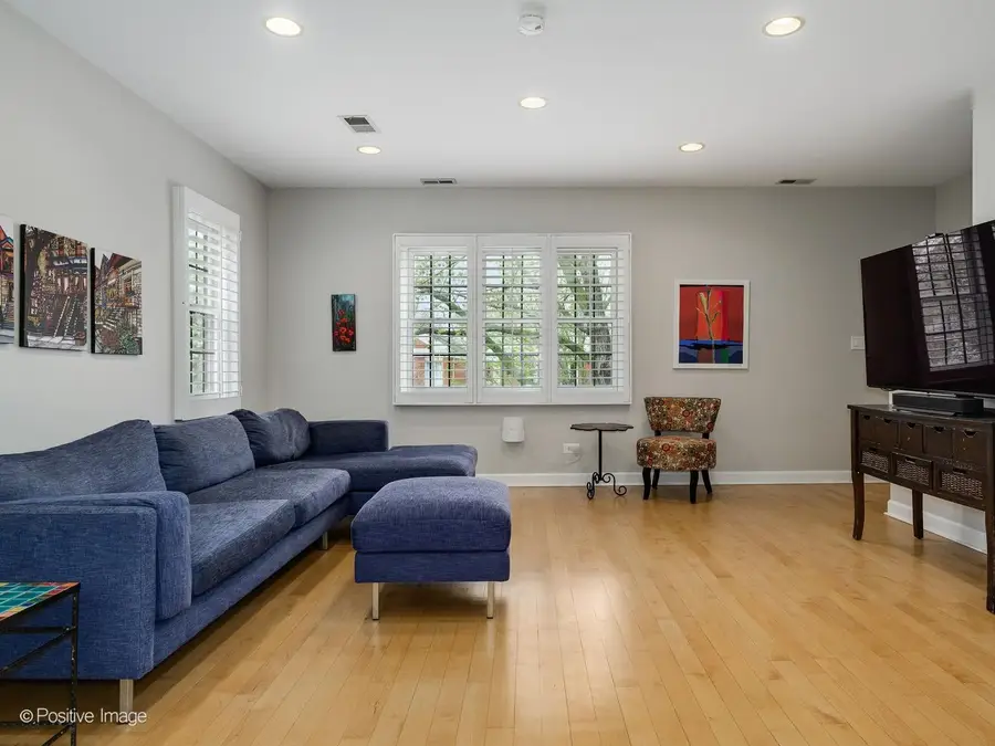 2451 N Janssen Avenue #3, Chicago, IL 60614 - #2