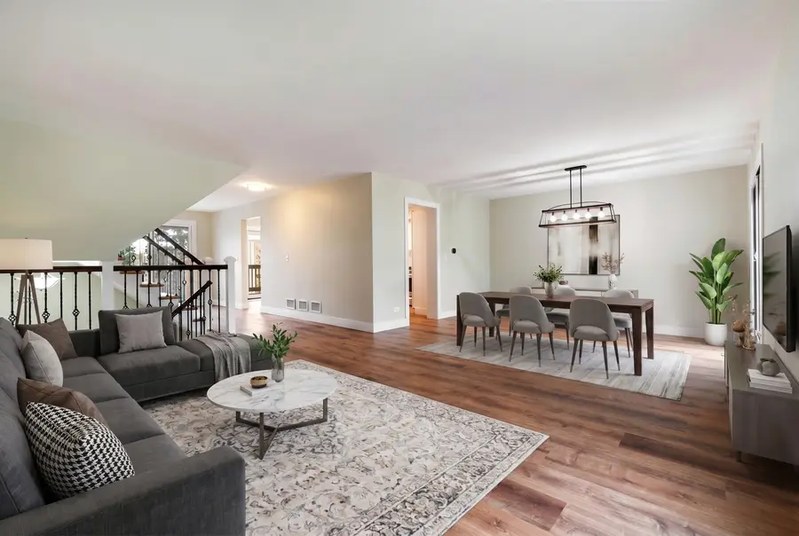 15 Windward Circle, Willowbrook, IL 60527 - #3