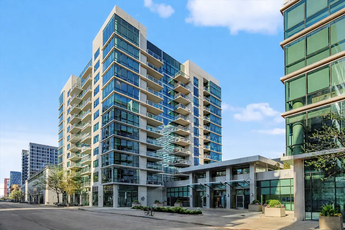 123 S Green Street #702B, Chicago, IL 60607 - #1