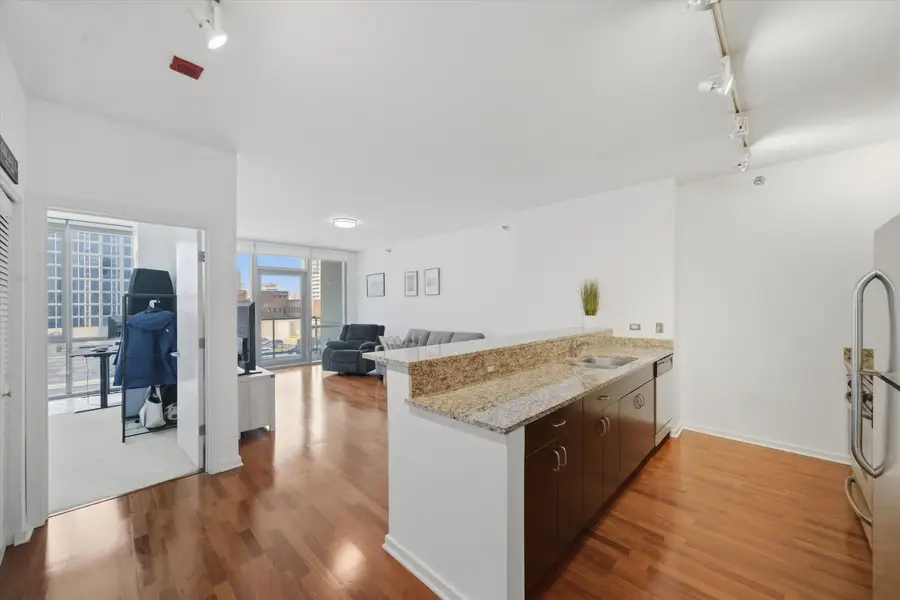 123 S Green Street #702B, Chicago, IL 60607 - #2