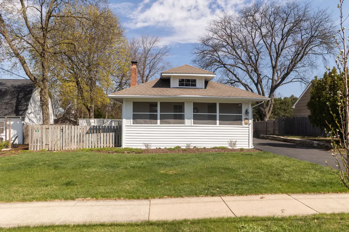 219 W Oak Avenue, Wheaton, IL 60187 - #1
