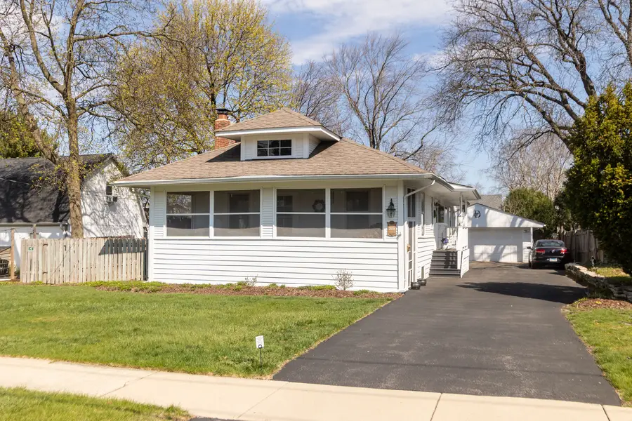 219 W Oak Avenue, Wheaton, IL 60187 - #3