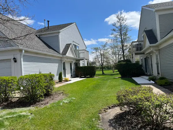 1299 Longacre Lane, Wheeling, IL 60090