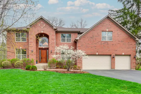 3 Thornfields Lane, Lincolnshire, IL 60069