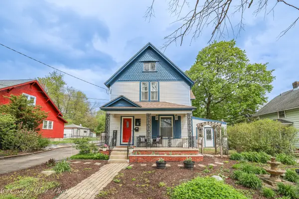 801 S Jefferson Street, Woodstock, IL 60098