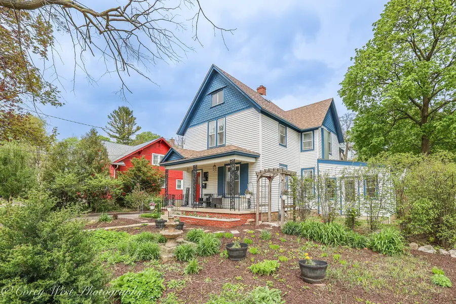 801 S Jefferson Street, Woodstock, IL 60098 - #3