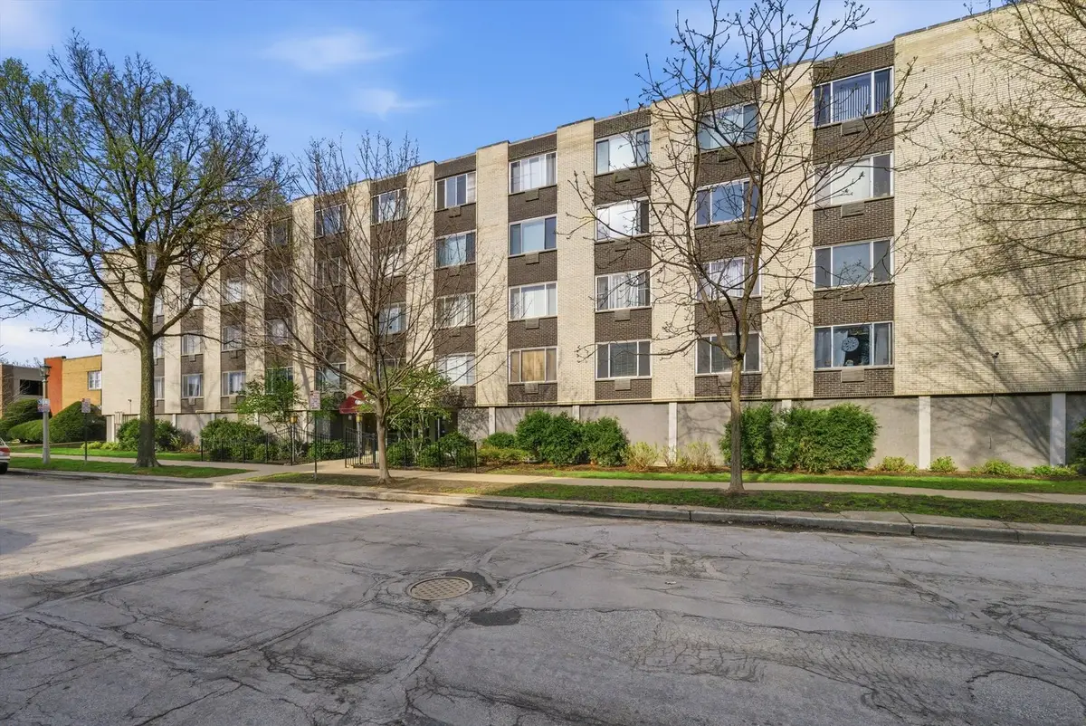 201 S Maple Avenue #103, Oak Park, IL 60302 - #1