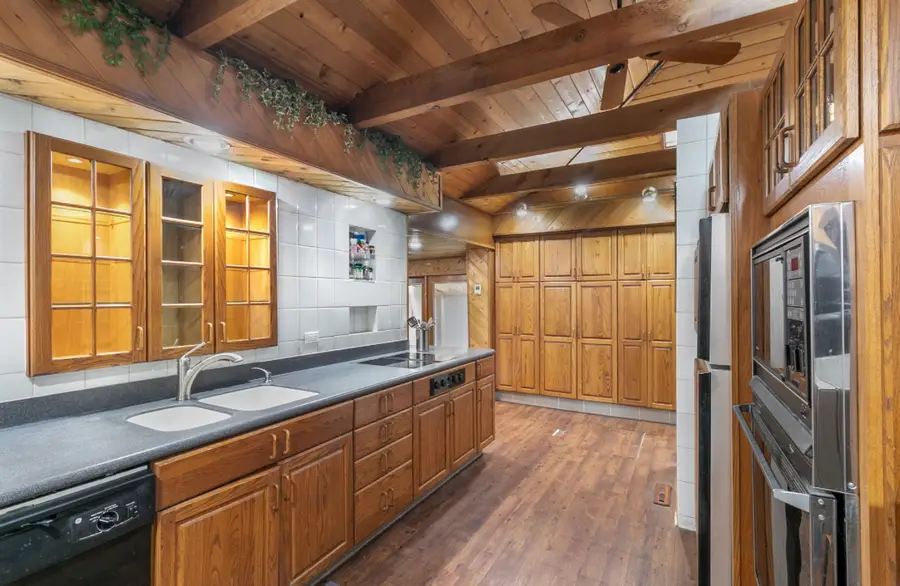 6554 W 92nd Street, Oak Lawn, IL 60453 - #3