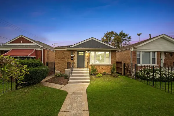 819 E 98th Place, Chicago, IL 60628