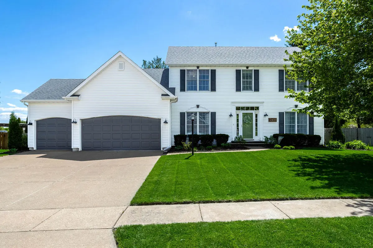 2611 Heather Glen Circle, Bettendorf, IA 52722 - #1