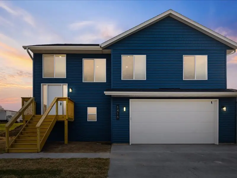 1416 Duncan Drive, Muscatine, IA 52761 - #1