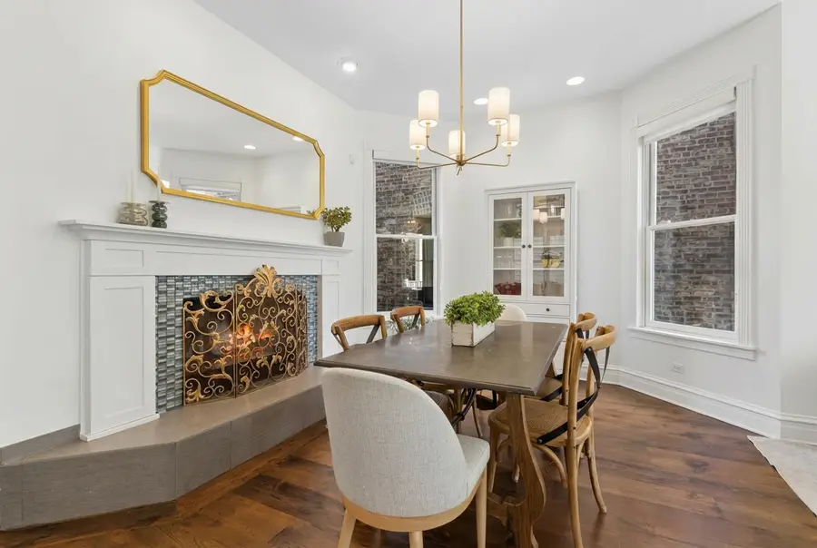 2106 W Addison Street, Chicago, IL 60618 - #3