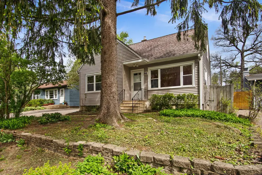 511 Elm Avenue, Geneva, IL 60134 - #2
