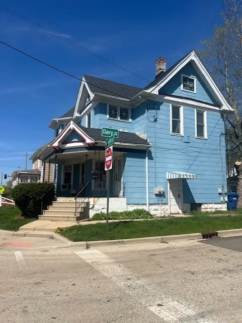 804 N 4th Street, Dekalb, IL 60115 - #2