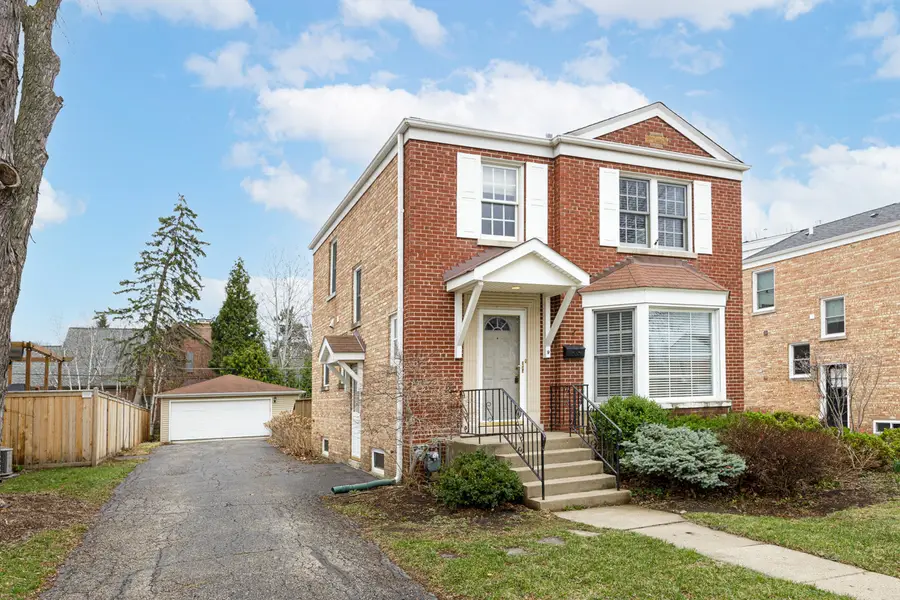 9 S Ridge Avenue, Arlington Heights, IL 60005 - #2