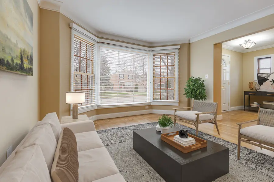 9 S Ridge Avenue, Arlington Heights, IL 60005 - #3