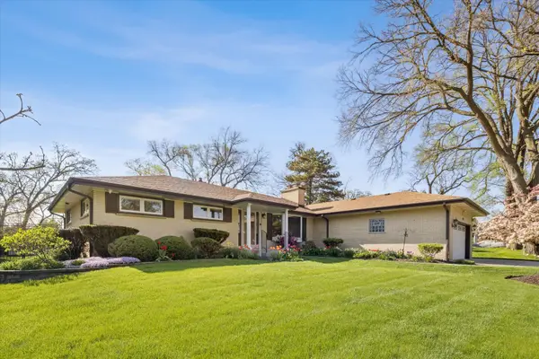 4N164 Church Road, Bensenville, IL 60106