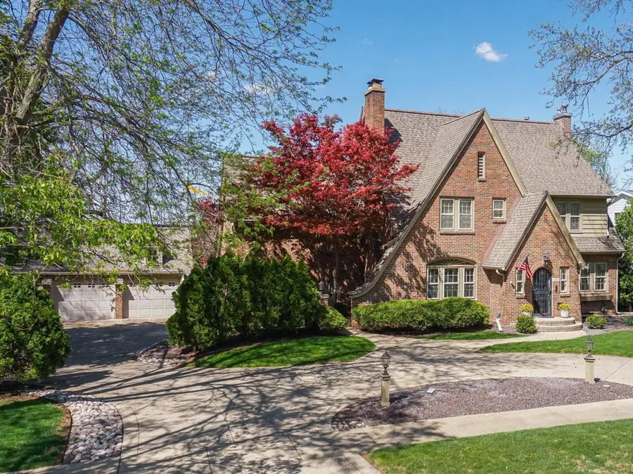 1202 Elmwood Road, Bloomington, IL 61701 - #2