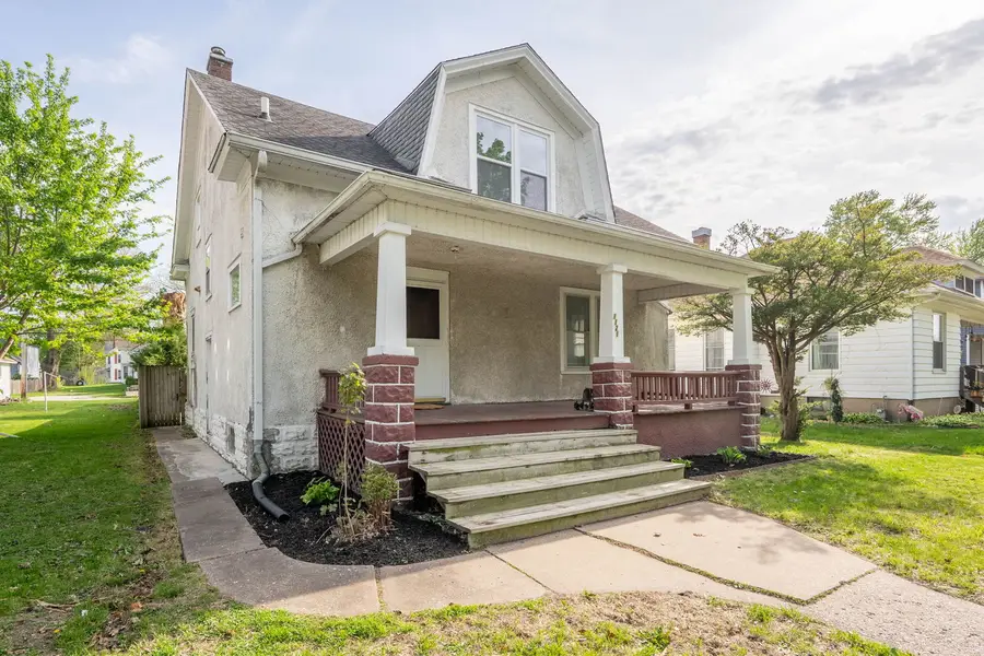 1121 W 15th Street, Davenport, IA 52804 - #2