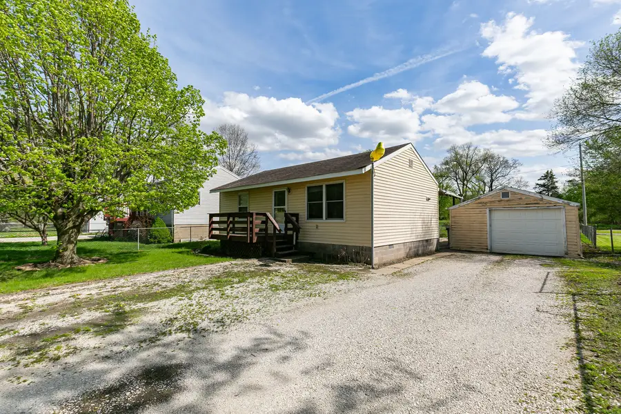 17112 10th Avenue, East Moline, IL 61244 - #2