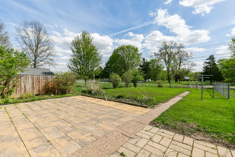 17112 10th Avenue, East Moline, IL 61244 - #3