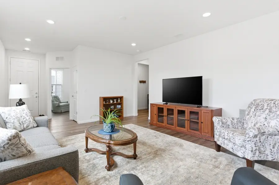 3320 Fulshear Circle, Aurora, IL 60503 - #2