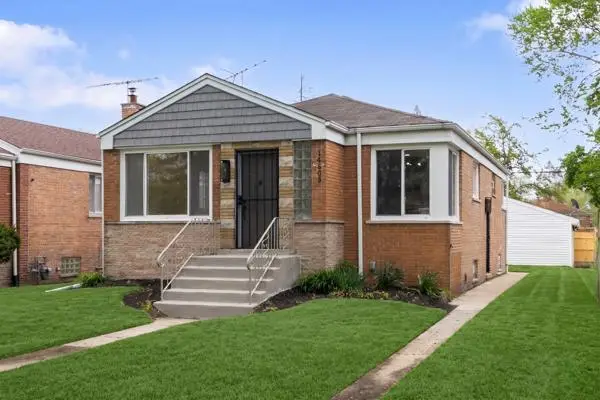 14505 Woodlawn Avenue, Dolton, IL 60419 - #3