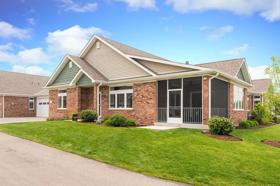 18 Kloe Lane #18, Sycamore, IL 60178 - #2