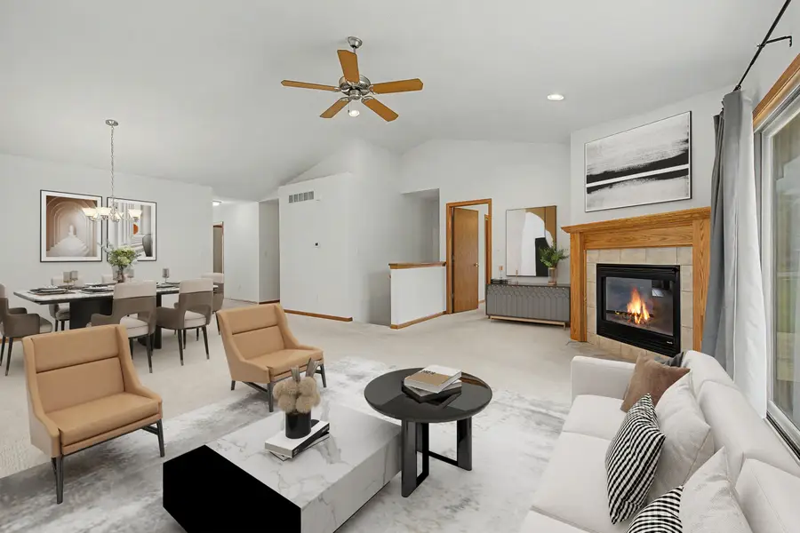 3127 Sandy Pointe Drive, Freeport, IL 61032 - #3